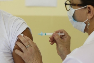 Vacinação Contra Dengue: 30 Municípios do Paraná Receberão Primeiro Lote do Ministério da Saúde