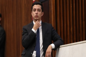 Deputado de Londrina quer proibir governador de impor fechamento de atividades comerciais