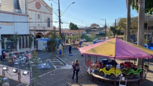 Santuário de Nossa Senhora Aparecida realiza Quermesse Junina com parque de diversões e fazendinha