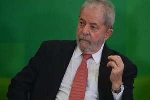 Lava Jato denuncia Lula por lavagem de dinheiro