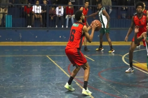 Londrina vence o Coritiba pelo Paranaense de Basquete