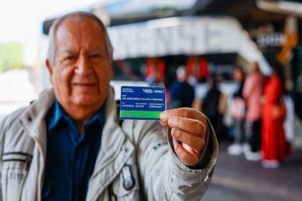 Paraná começa a oferecer gratuidade e desconto em passagens intermunicipais para idosos a partir desta quarta (21)