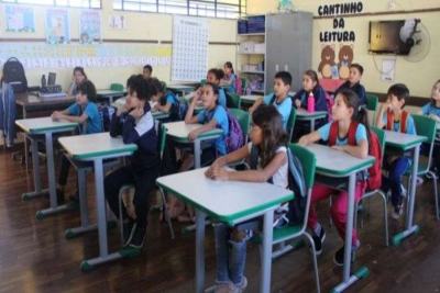 Paraná conta com cerca de 64 mil alunos no ensino integral