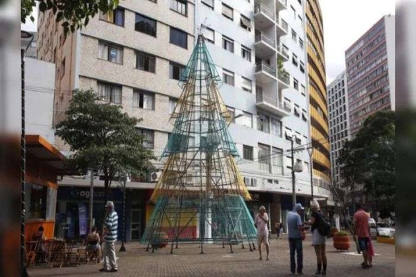Papai Noel chega nesta quinta-feira no Calçadão de Londrina