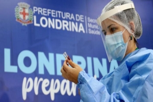 Londrina libera vacina contra a Covid-19 para jovens a partir de 22 anos