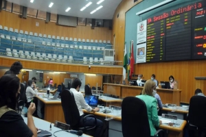 Câmara de Londrina autoriza isenção de taxas para o transporte escolar