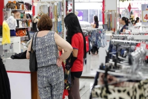 Feriado em Londrina: veja como ficam o comércio de rua, bancos e shoppings