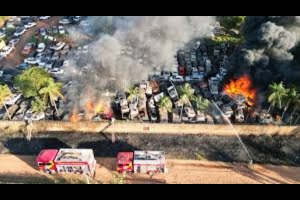 Cerca de 2,8 Mil Veículos Atingidos por Incêndio em Pátio de Estacionamento