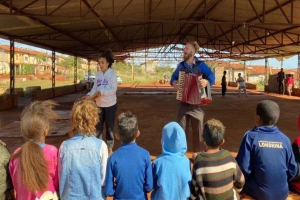 Projeto de recreação infantil retorna ao Residencial Flores do Campo