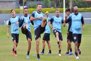 Londrina enfrenta o Vasco em São Januário de olho no G4 da Série B