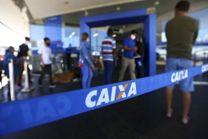 Caixa paga auxílio emergencial para 5,2 milhões de beneficiários