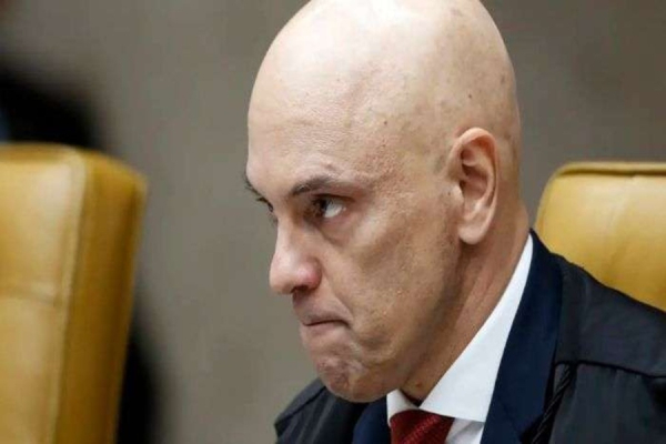 STF retoma votação do processo contra Bolsonaro e outros sete réus