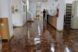 Biblioteca de Londrina ganha revitalização dos espaços internos