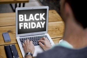 Após Black Friday &#039;flopada&#039;, varejo aposta fichas na Cyber Monday