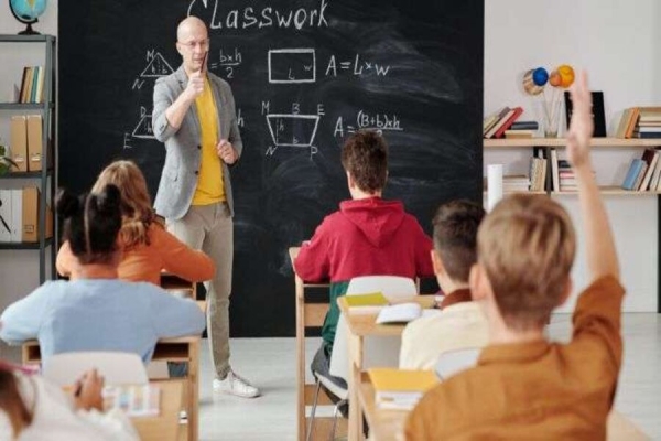 Reajuste das mensalidades das escolas pode atingir 10% em Londrina