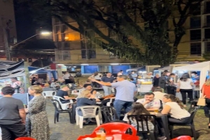 Feira da Lua convida londrinenses a ocupar Centro Histórico de Londrina à noite