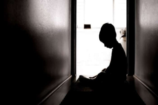 Mãe acusa escola de negligência após filho autista ser abusado sexualmente em Cambé