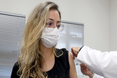 Londrina tem 4 mil vagas para vacinação contra a covid-19 nesta semana