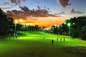 Campos e quadras do Aterro do Igapó começam a ganhar iluminação LED