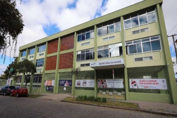 Casos de Síndromes Respiratórias Graves sobem no Paraná, mas número de mortes diminui