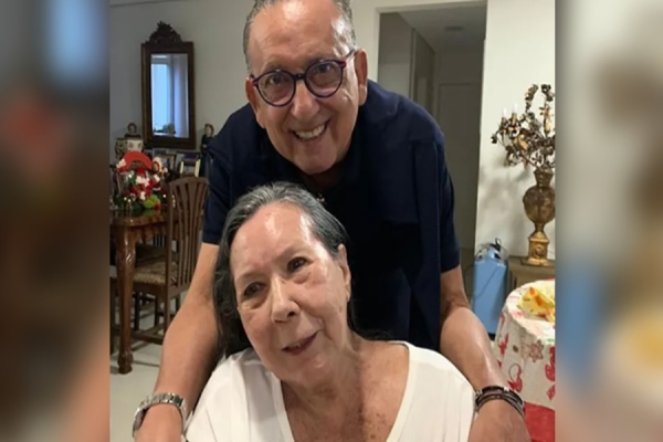 Mãe de Galvão Bueno morre aos 93 anos em Londrina