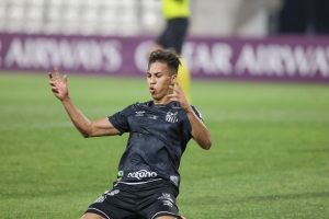 Peixe faz 3 a 2 fora de casa e se garante nas oitavas da Libertadores