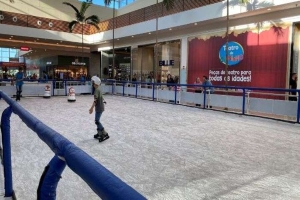 Shopping de Londrina estreia pista de patinação no gelo de 170 metros quadrados