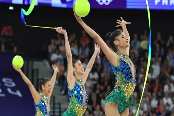 Ginasta se machuca e Brasil fica fora da final na ginástica rítmica