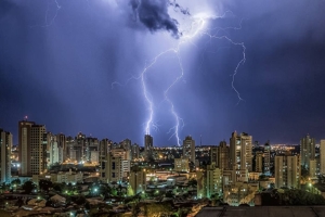 Semana começa com chuva em Londrina e região; confira previsão