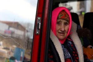 Rússia promete deixar ucranianos fugirem de cercos &quot;apocalípticos&quot;
