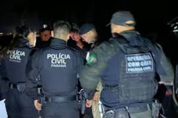 PM prende dois jovens por tráfico de drogas em delivery na Zona Sul de Londrina